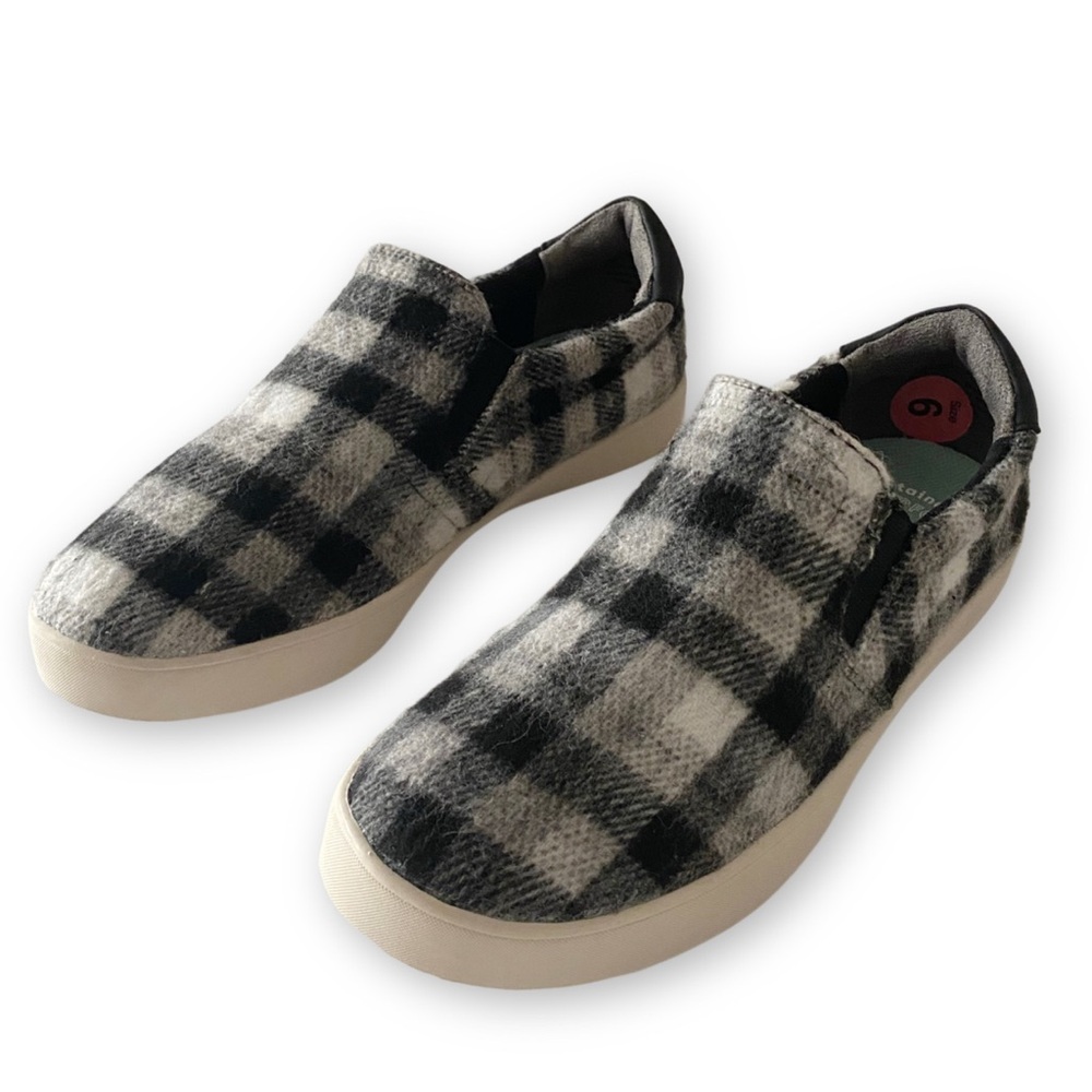 Dr. Scholl’s Madison NWOT Women’s US 6M Slip On Plaid Black & White Sneakers
